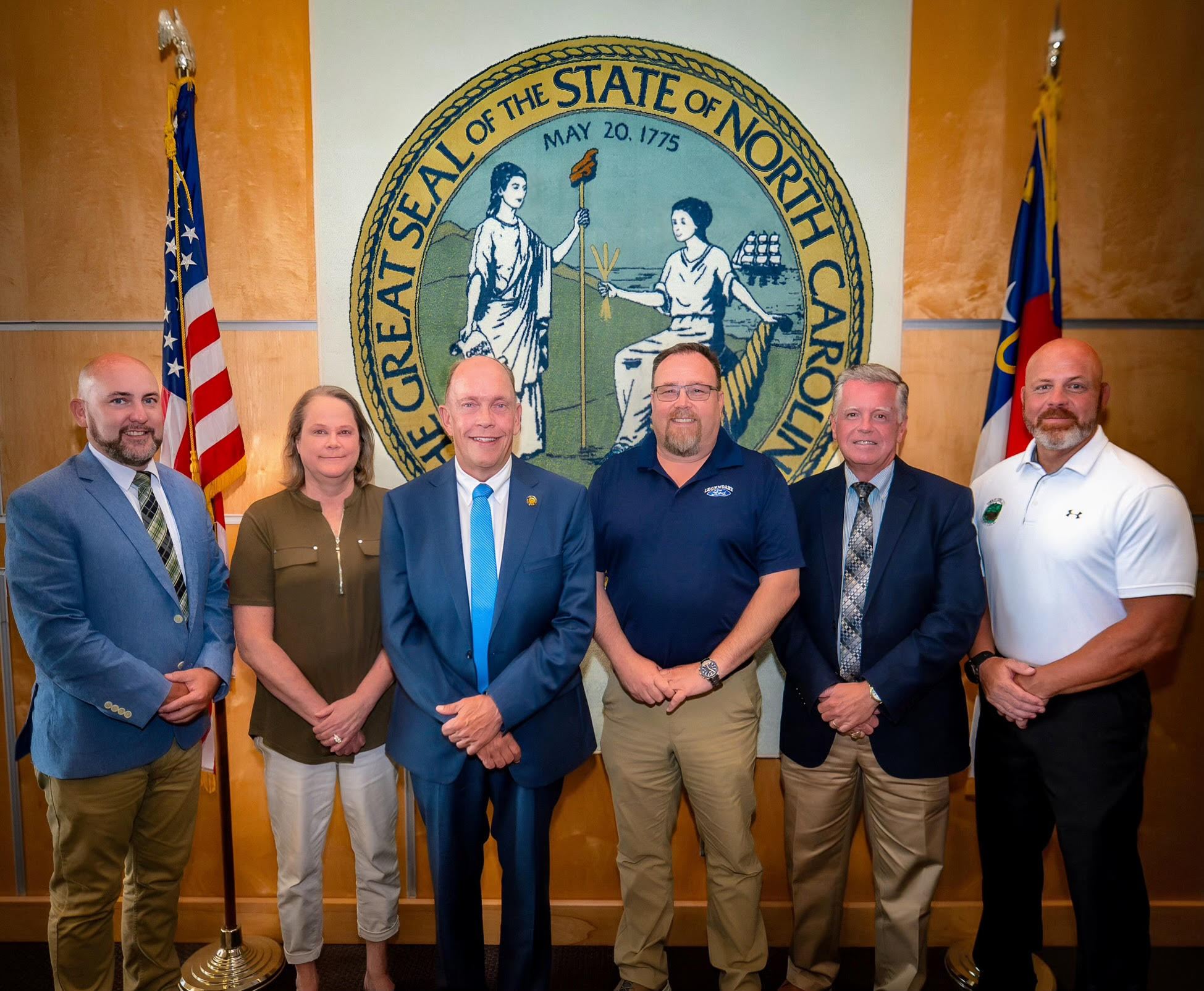  (Left to right) Commissioner Justin Conner, Commissioner Dee Dee Bright, Mayor Steve Holland, Commissioner Shawn Moore,                                                  Mayor Pro-Tem John Mark Bennett, and Commissioner Chris Lee 